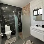 Luna By Holidaykeys Villa Kyrenia (Northern Cyprus)